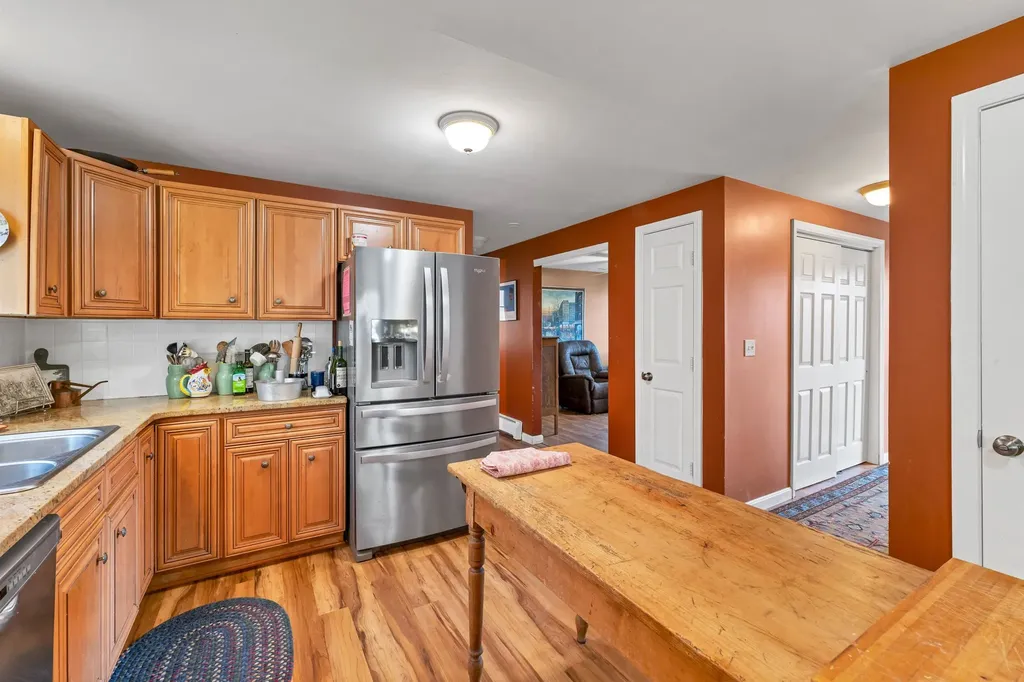 4 June Bug Lane Wolfeboro NH 03894