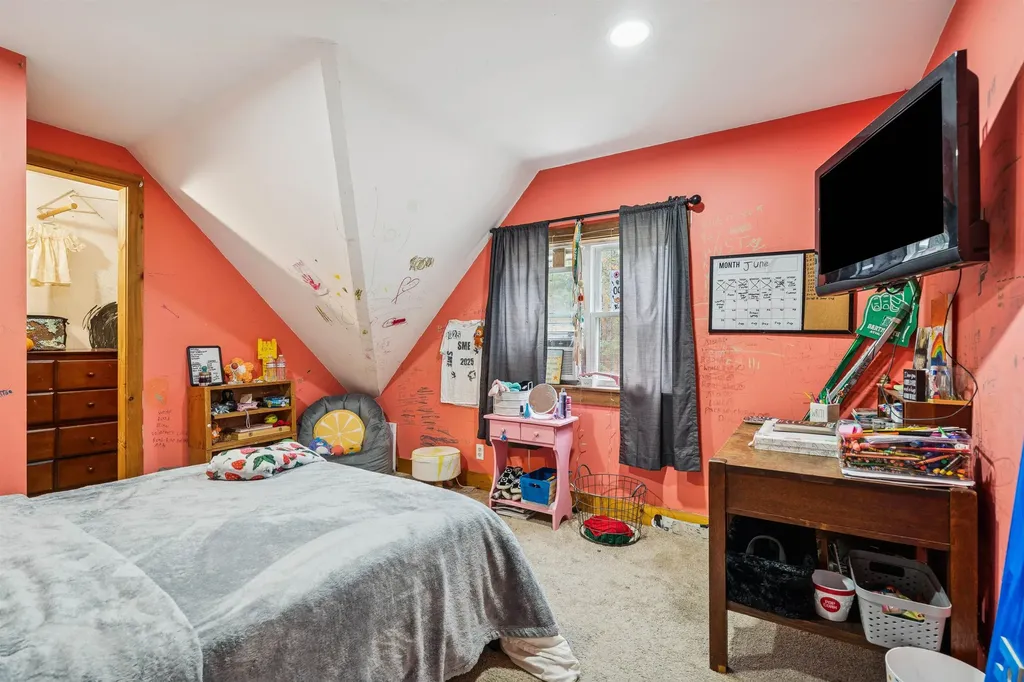 25 Fern Hill Lane Fairlee VT 05045