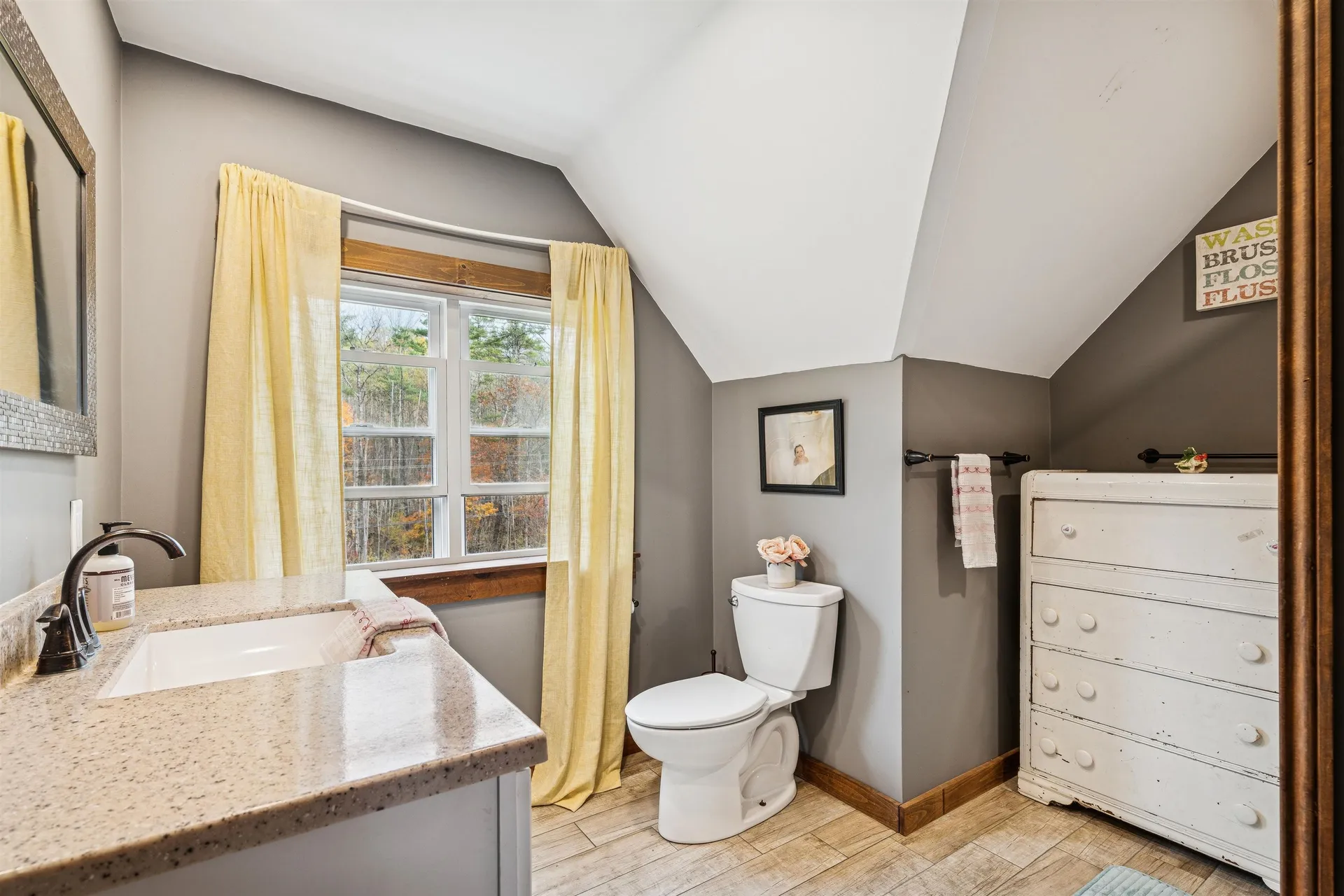 25 Fern Hill Lane Fairlee VT 05045