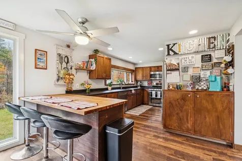 25 Fern Hill Lane Fairlee VT 05045