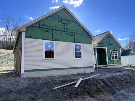 103 Seaverns Bridge Road Merrimack NH 03054