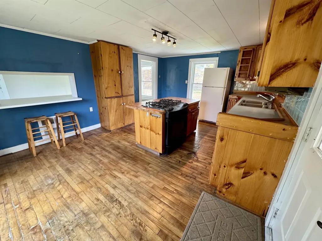 162 Town Forest Road Barnet VT 05821