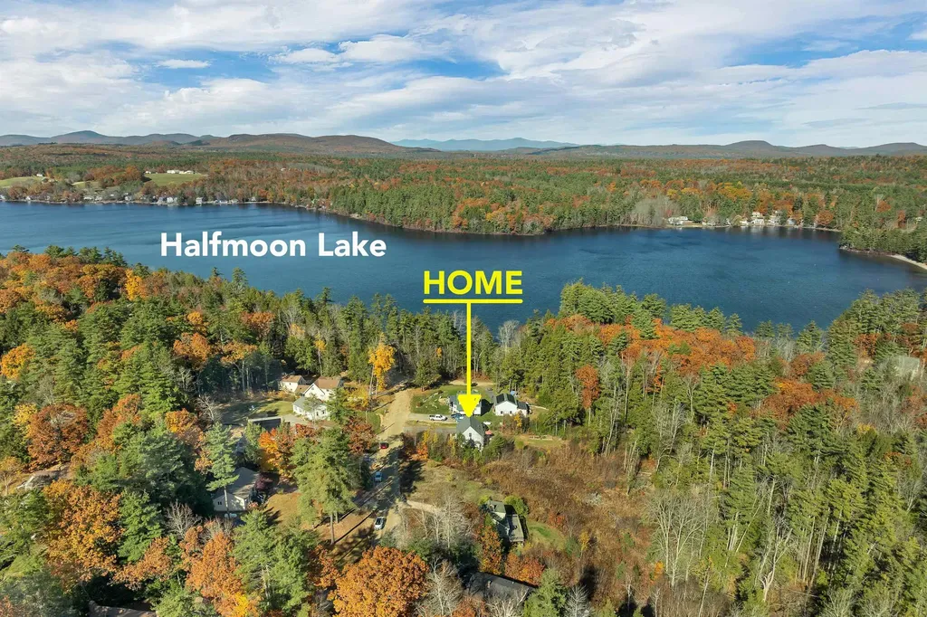 21 Shelburne Lane Barnstead NH 03225