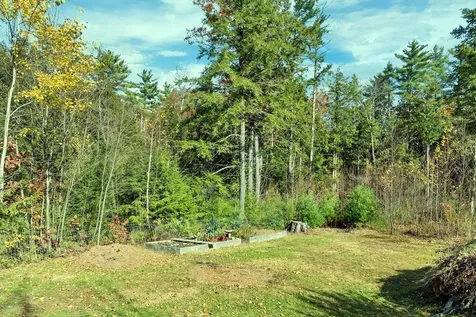 21 Shelburne Lane Barnstead NH 03225