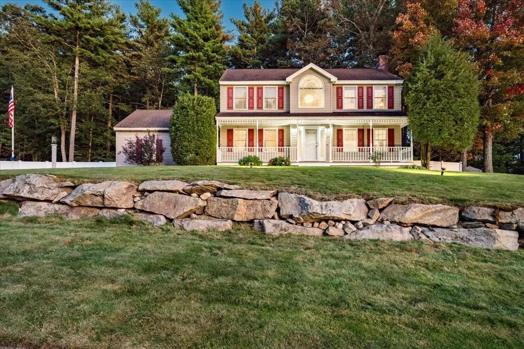 36 Sutherland Drive Hudson NH 03051