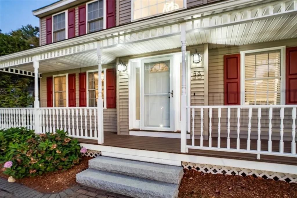 36 Sutherland Drive Hudson NH 03051