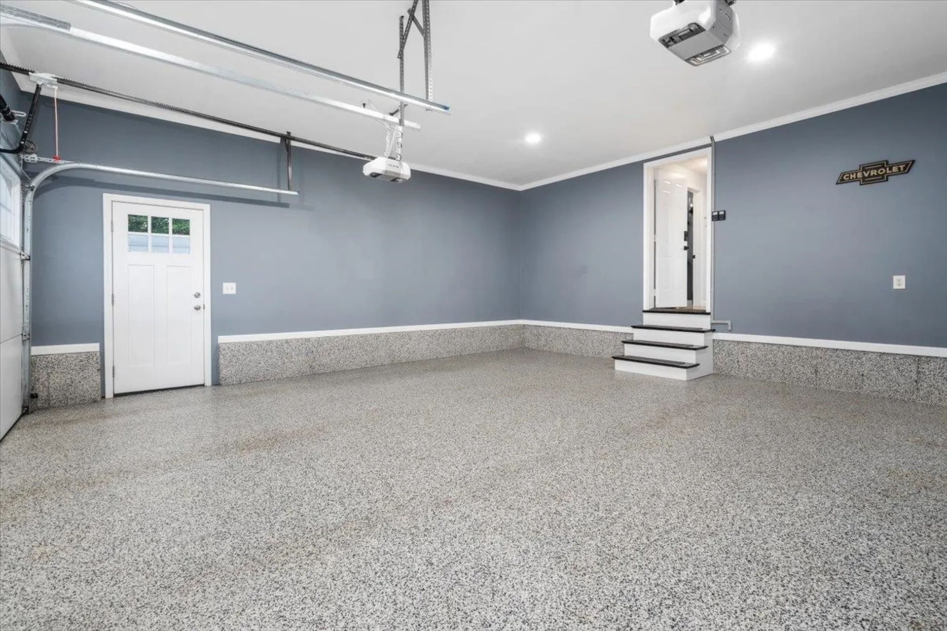 36 Sutherland Drive Hudson NH 03051