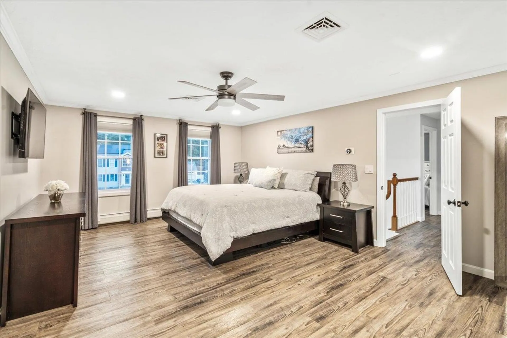 36 Sutherland Drive Hudson NH 03051