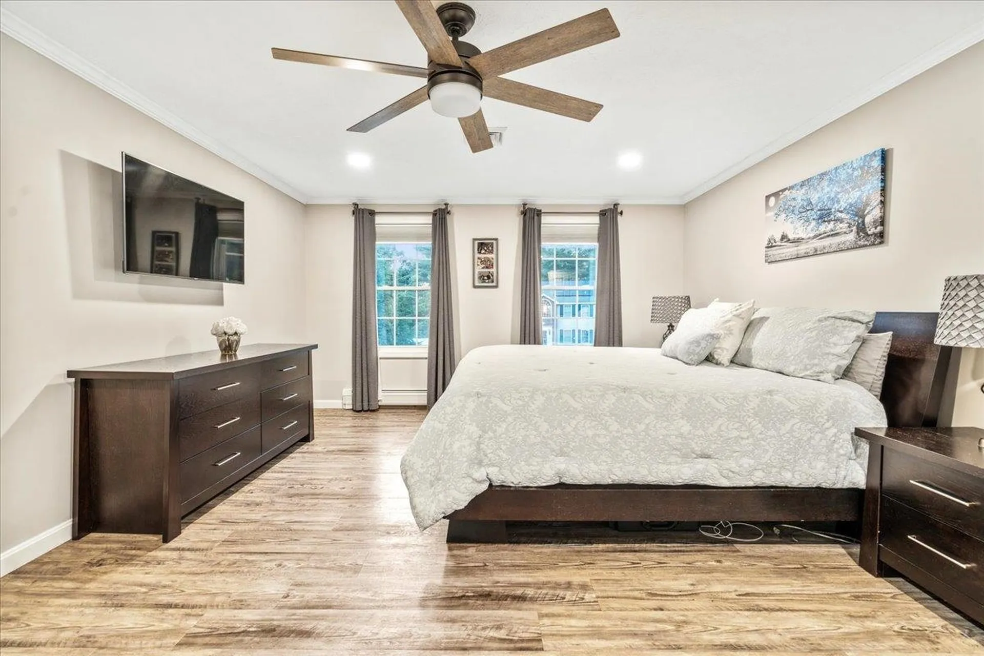 36 Sutherland Drive Hudson NH 03051