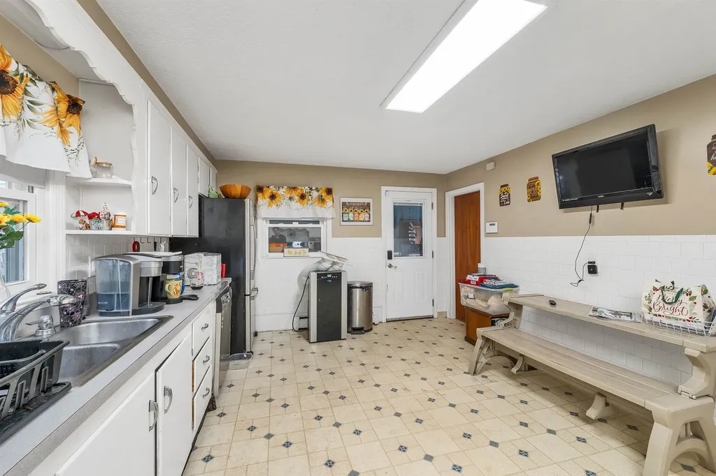 162 Morrill Street Gilford NH 03249