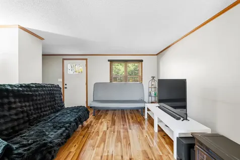 24 Etta Lane Weare NH 03281