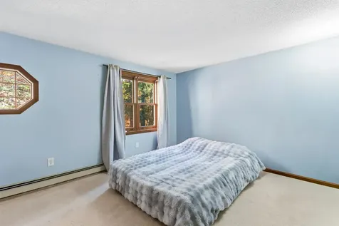 24 Etta Lane Weare NH 03281