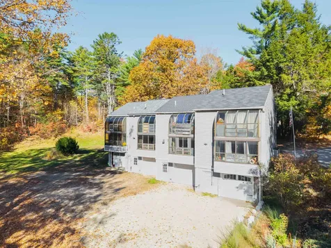 24 Etta Lane Weare NH 03281