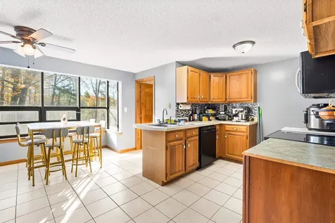 24 Etta Lane Weare NH 03281