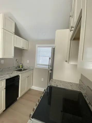 35 Fuller Acres Hampton NH 03842