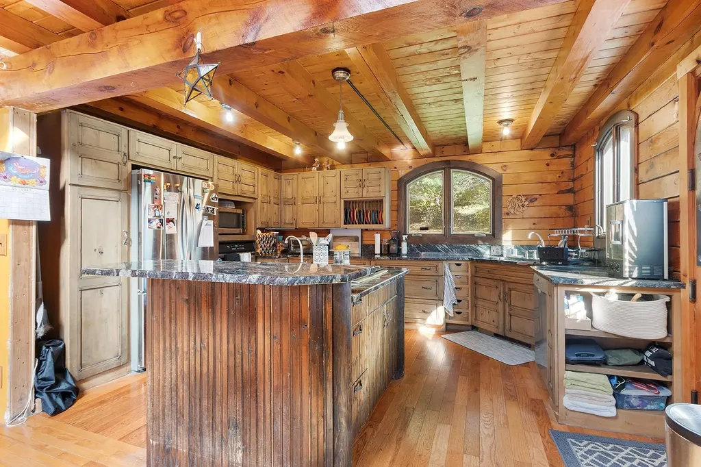 123 Poocham Road Chesterfield NH 03466