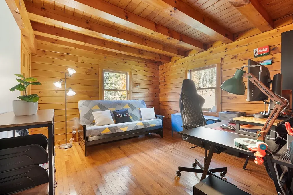 123 Poocham Road Chesterfield NH 03466