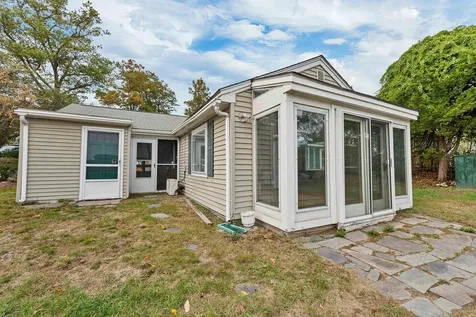 145 Fox Street Manchester NH 03103