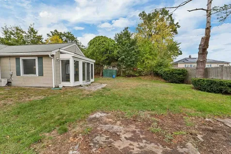 145 Fox Street Manchester NH 03103