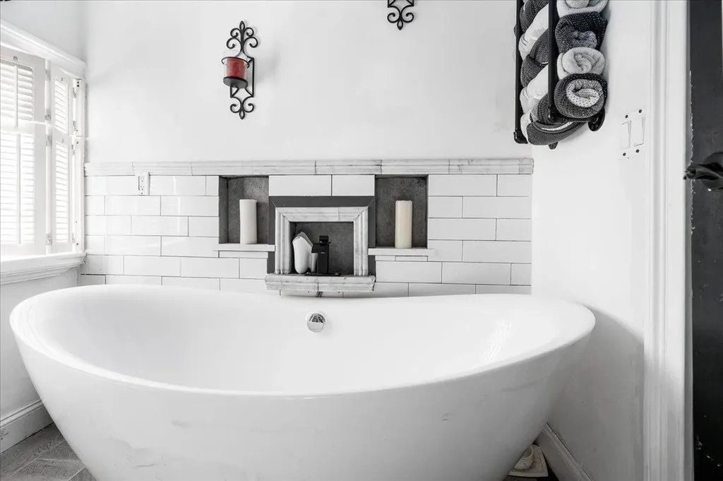 12 Kimball Street Northfield NH 03276