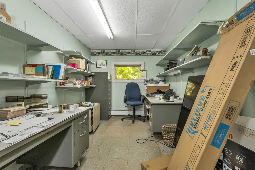 9 East Side Road Conway NH 03818