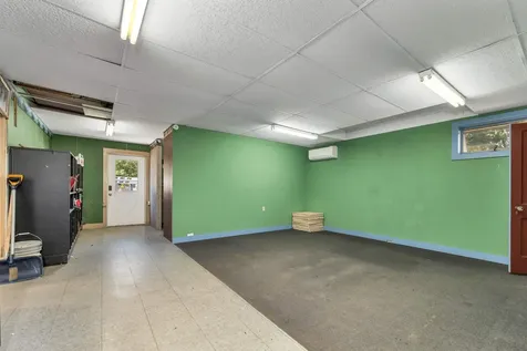 9 East Side Road Conway NH 03818