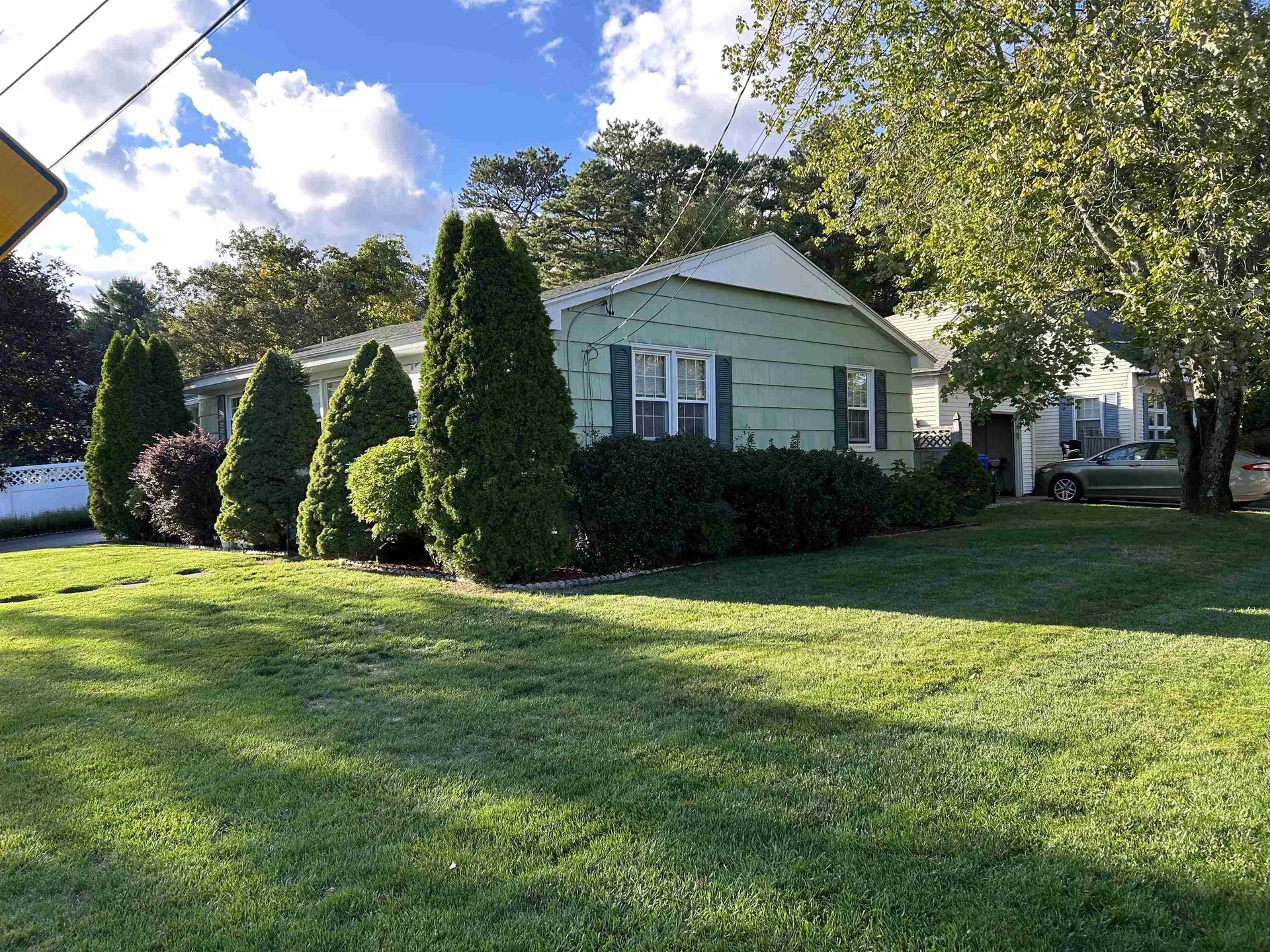 5 Pinedale Street Manchester NH 03102