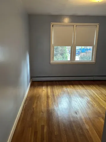 5 Pinedale Street Manchester NH 03102