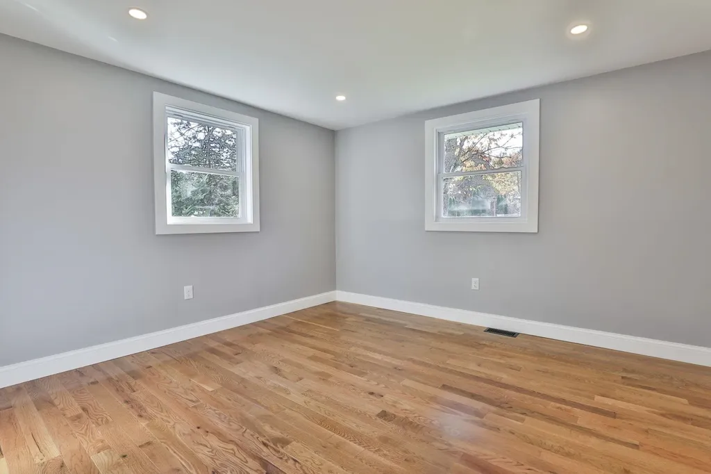 16 Palmer Road Goffstown NH 03045