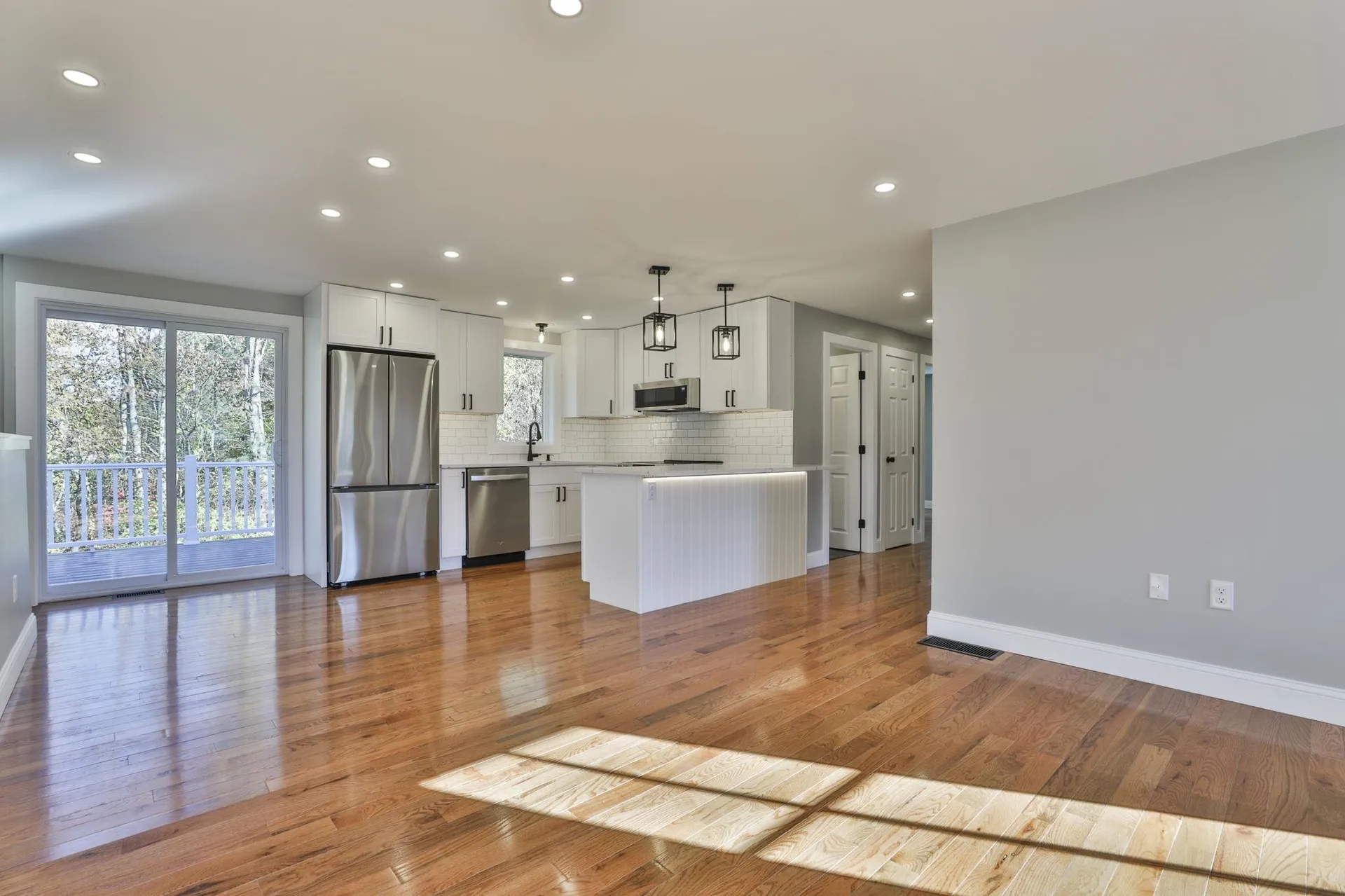 16 Palmer Road Goffstown NH 03045