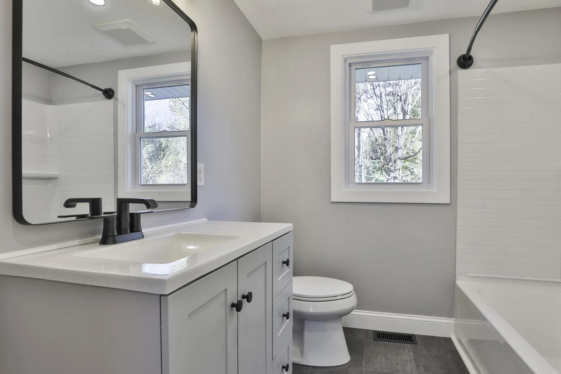 16 Palmer Road Goffstown NH 03045