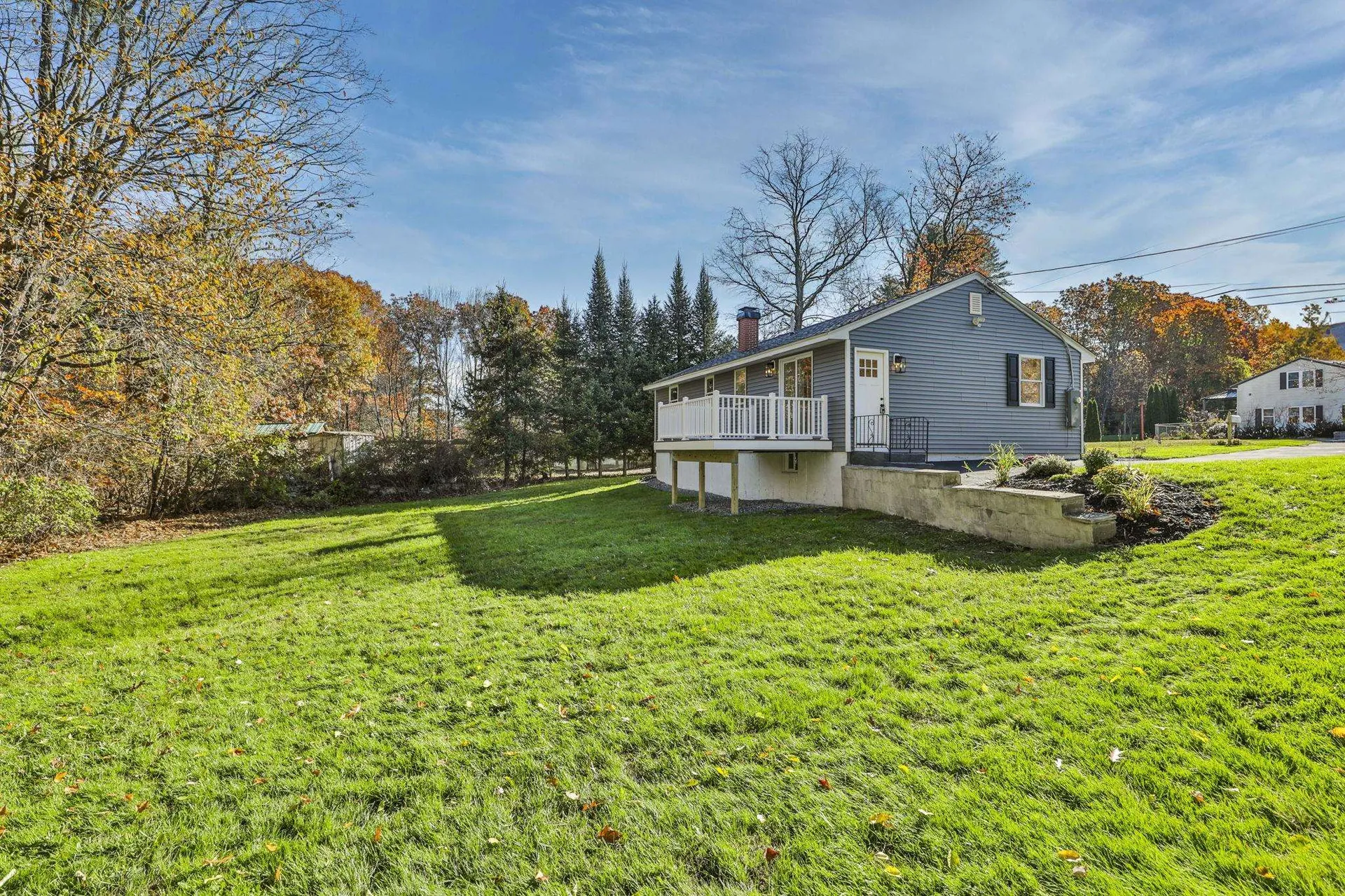 16 Palmer Road Goffstown NH 03045