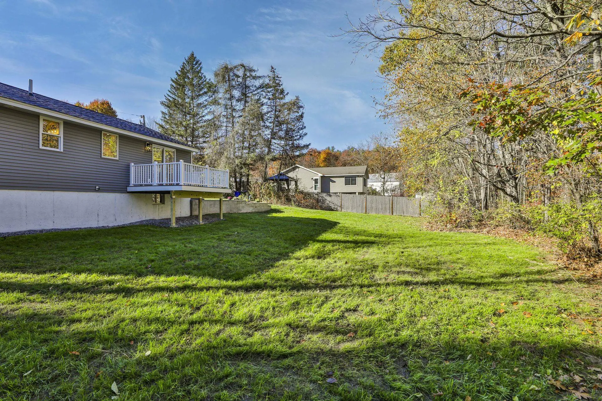 16 Palmer Road Goffstown NH 03045