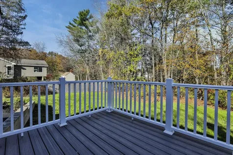 16 Palmer Road Goffstown NH 03045