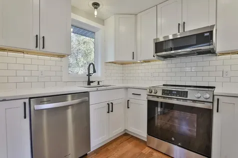 16 Palmer Road Goffstown NH 03045