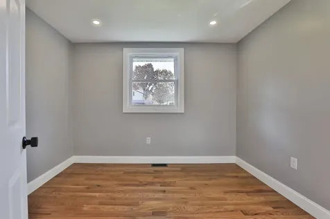 16 Palmer Road Goffstown NH 03045