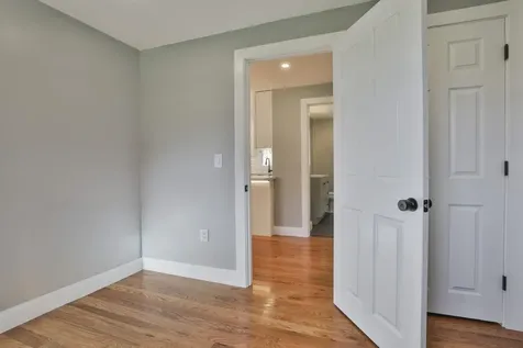 16 Palmer Road Goffstown NH 03045