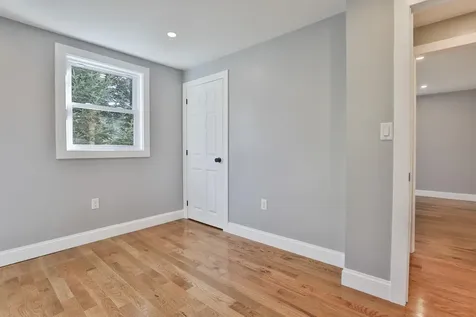 16 Palmer Road Goffstown NH 03045