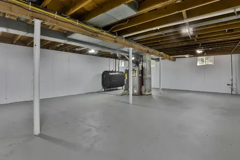 16 Palmer Road Goffstown NH 03045