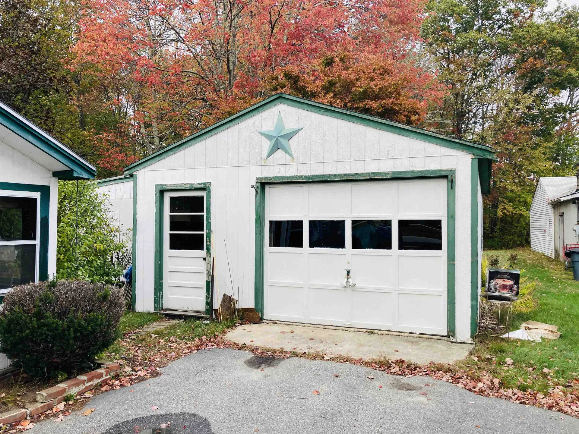 13 Elm Street Epping NH 03042