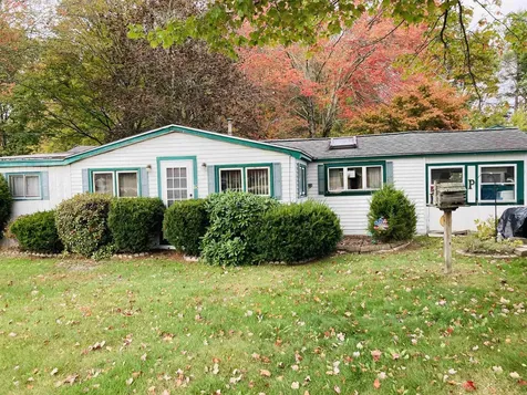 13 Elm Street Epping NH 03042