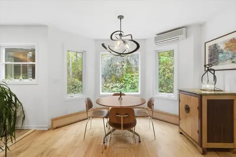 56 Temple Street Burlington VT 05401