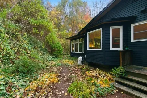 56 Temple Street Burlington VT 05401