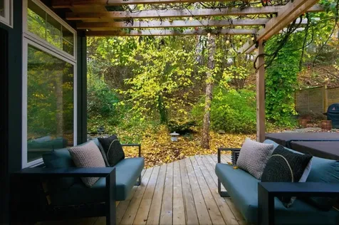 56 Temple Street Burlington VT 05401