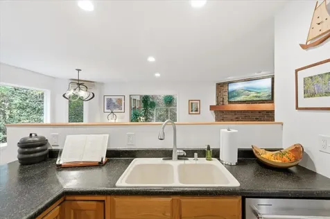 56 Temple Street Burlington VT 05401