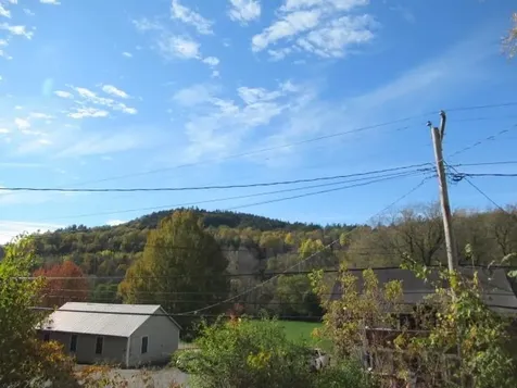 46 Ledgeside Terrace Hartford VT 05001