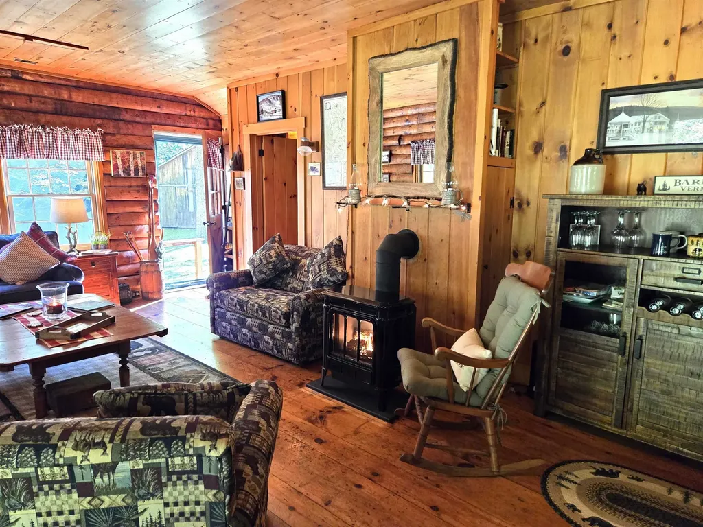 2383 Old Mount Hunger Road Barnard VT 05031