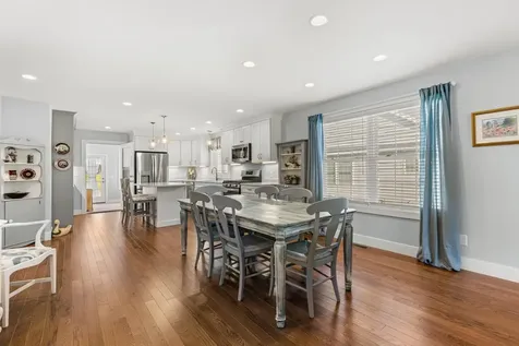 27 Mulberry Lane Epping NH 03042