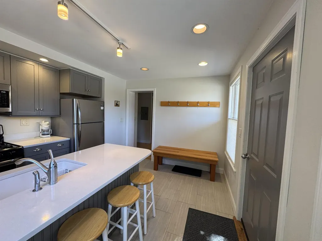 92 Main Street Ludlow VT 05149