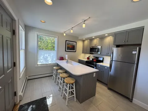 92 Main Street Ludlow VT 05149